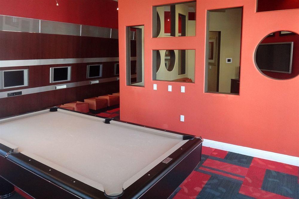 Sonoran Suites Of San Diego Виста Екстериор снимка